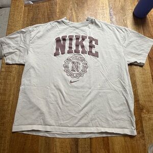 Nike Sportswear Essential Campus women's oversized T-shirt